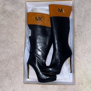 Michael Kors Hayley boot